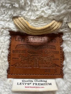 LEVIS Fell Cordjacke