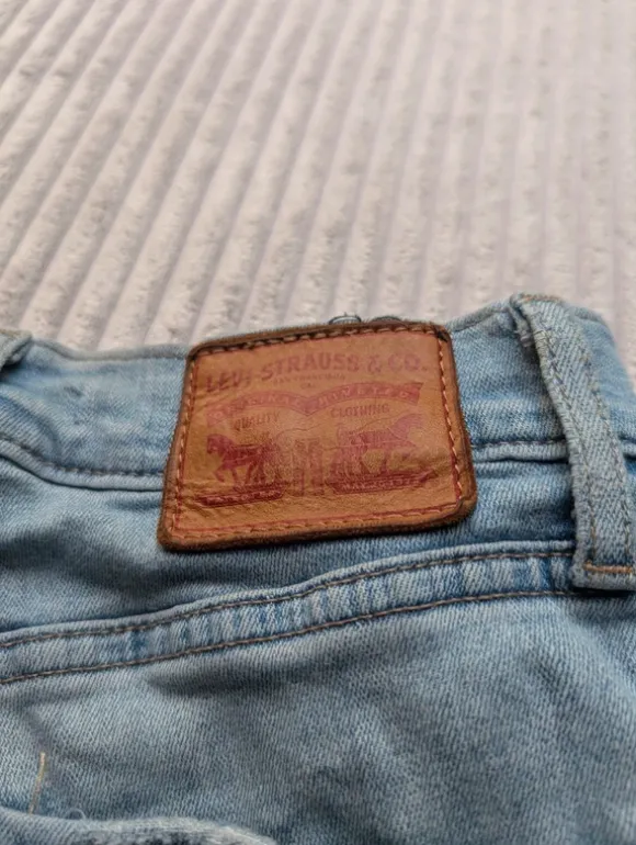 Levis Jeans