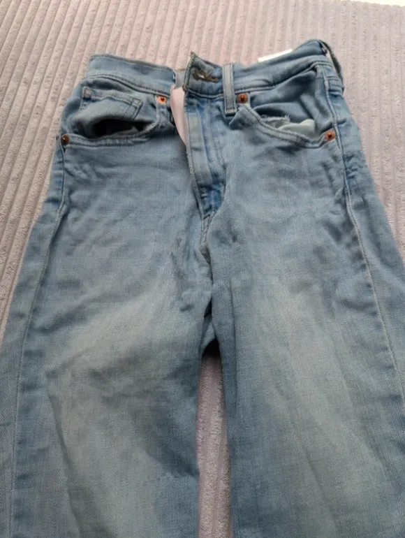 Levis Jeans