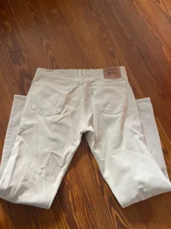 Levi’s Jeans 501 in Creme