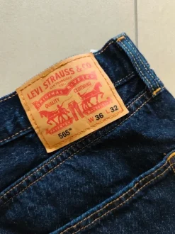 Levi's Jeans 565 Model Größe 36/32 *Neu*