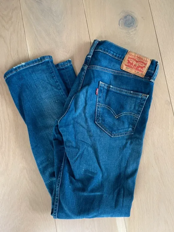 Levis Jeans blau Gerade geschnitten
