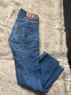 Levi’s Jeans 29x32 vintage piece! Modell 511 skinny Hose Herren a32
