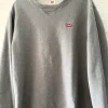 Levi’s Pullover