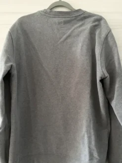 Levi’s Pullover