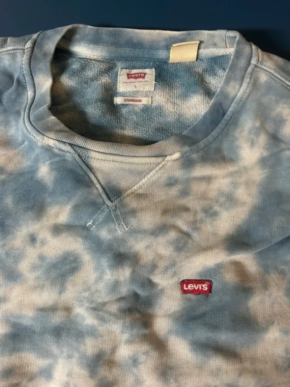Levi’s Pullover L