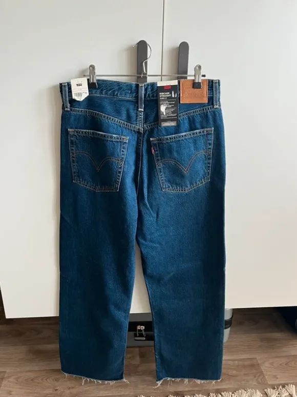 Levi‘s Ribcage Straight Ankle 31/29 dark Navy Blue cut off