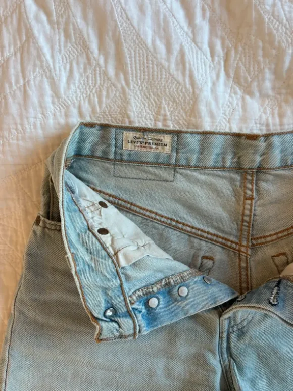 Levi’s Shorts 501