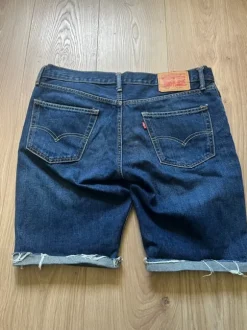 Levi’s shorts 511