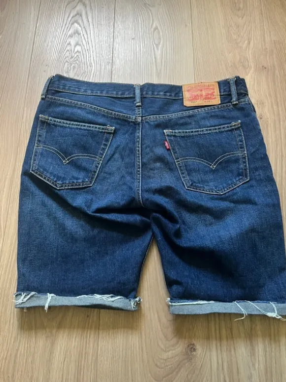 Levi’s shorts 511