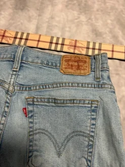 Levis Vintage 550 Jeans Hose Japanese Style Pasha Archive 030 Y2K Berlin
