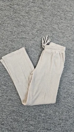 Lockere Hose