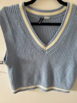 Lockerer Pollunder hellblau blau S oversized H&M