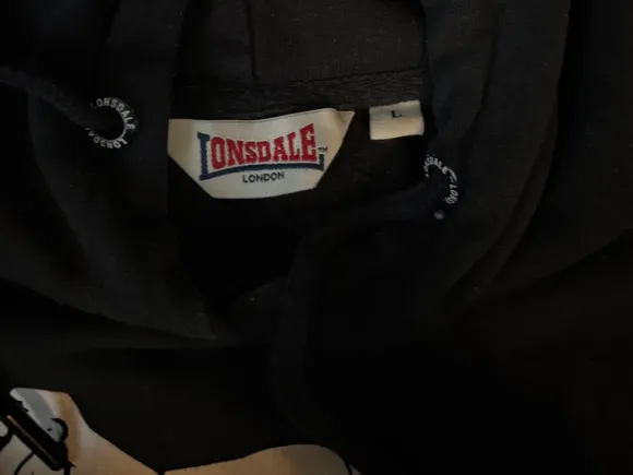 Lonsdale Pullover bauchfrei