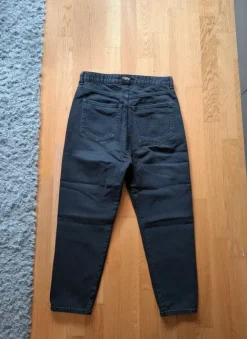 Loose Fit Jeans von H&M