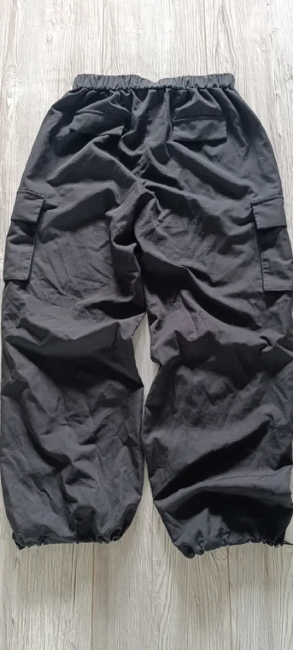 Luftige Cargo Hose mit Gummizug