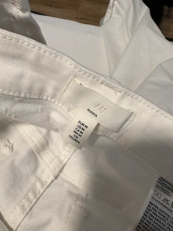 Mama Jeans Weiß