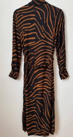 Mango Hemdblusenkleid Midi Langarm Animalprint Schwarz Braun Gr. M