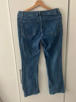 Mango Jeans