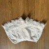 Mega Shorts weiss