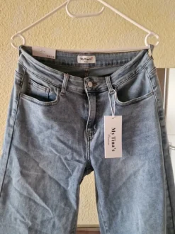 Mega Straight Leg Jeans