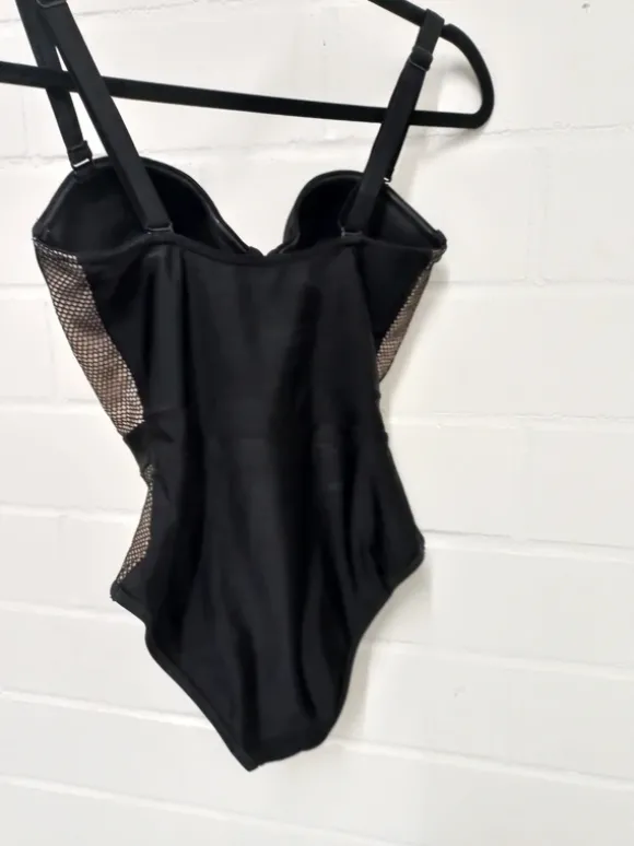 Mesh Badeanzug schwarz mit Cups