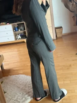 Mexx grauer Hosenanzug mit Nadelstreifen Gr.38