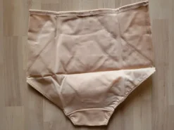 Miederhose * Viania * Gr. 100 * hautfarben * NEU
