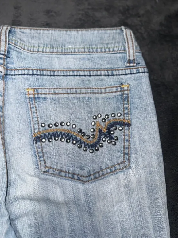 Miss Me Style Jeans Hellblau – Studded Flared | Y2K | Pasha Style | Low Waist