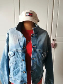 Modische Jeansjacke Herren Gr. M, Top!