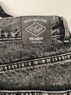 Mom fit Pull& Bear Jeans Gr.40