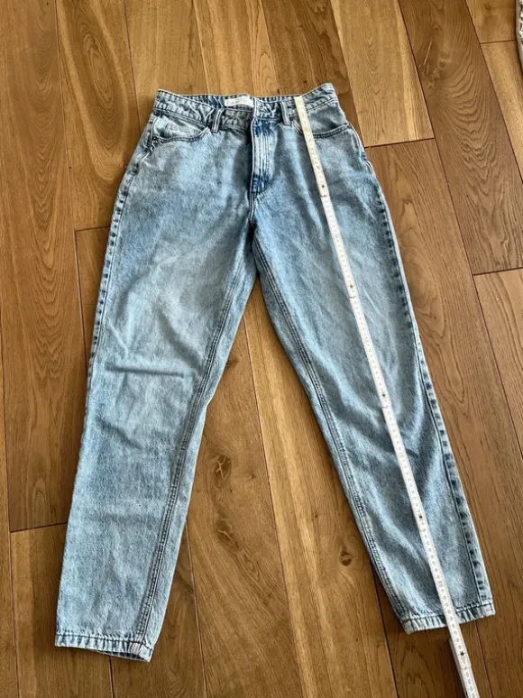 Mom Jeans