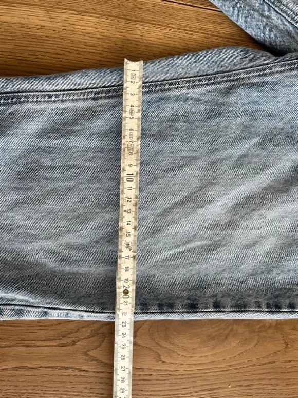 Mom Jeans