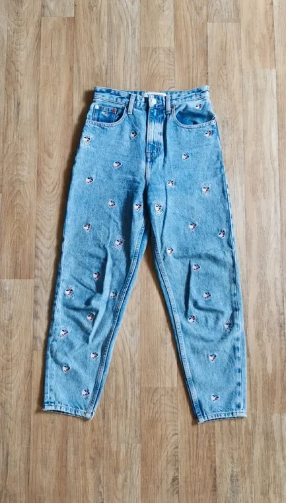 Mom Jeans Damen Tommy Jeans, Hellblau, Gr. 24x30 (XS/34)