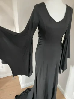 Morticia Addams gr. M