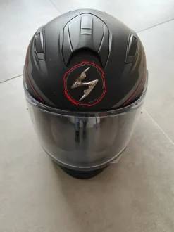 Motorradhelm
