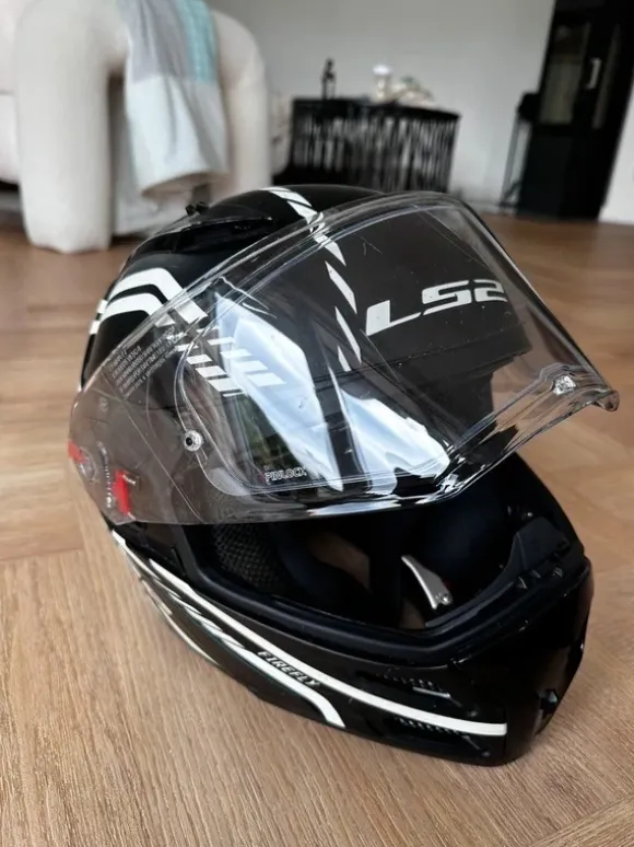 Motorradhelm schwarz Größe M LS2 Firefly