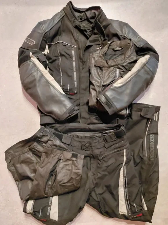 Motorradjacke(Gr.52) und-hose(Gr.50) von probiker