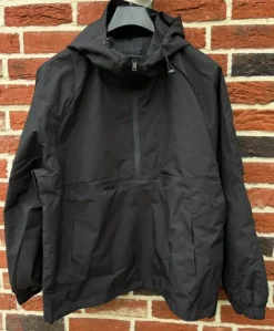 Neu - Windbreaker Gr. L Fußball Stadion
