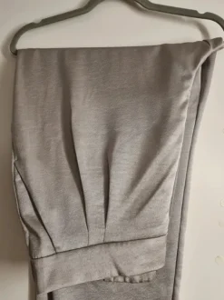 Neue Bundfaltenhose Gr 46
