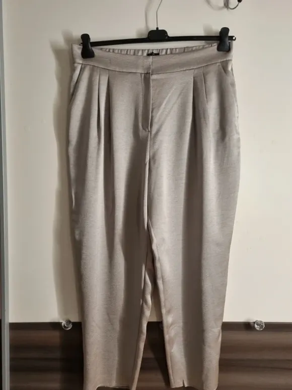 Neue Bundfaltenhose Gr 46