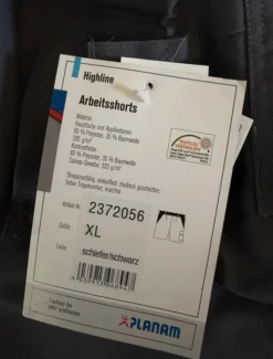 Neue kurze Arbeitsshort