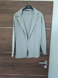Neuwertiger Damen Anzug Gr. M