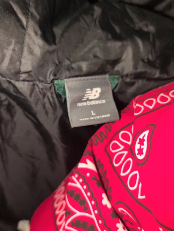 New Balance Puffy Jacke Männer Gr. L