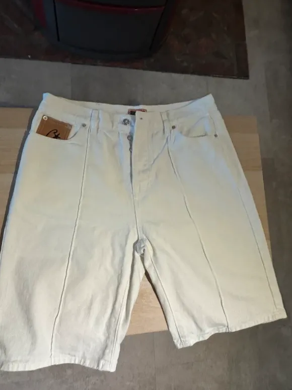 Nieuwe corteiz short wit