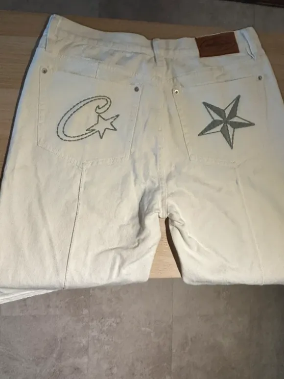 Nieuwe corteiz short wit
