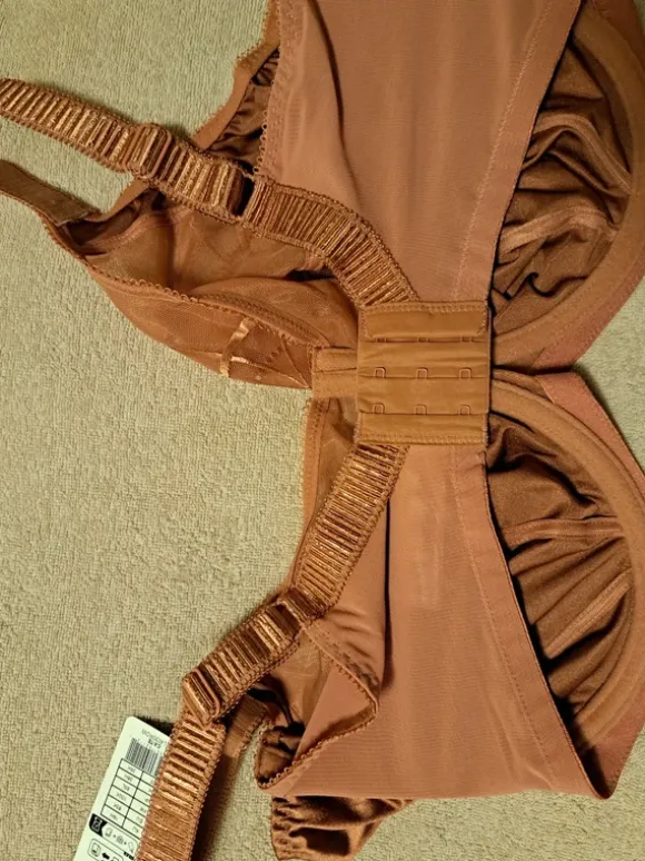 Nieuwe Roze Elomi Cate bh EU 85K FR 100K