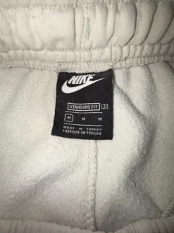 Nike Cargo Jogginghose | Standard Fit | M | Beige | Y2K Streetwear