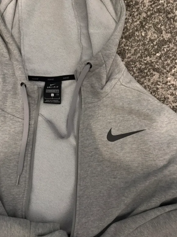 Nike Dri-FIT Full Zip Hoodie in Grau | L