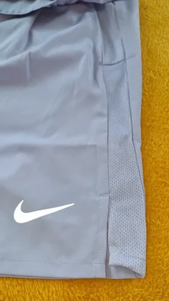 NIKE 7in Challenge Shorts Gr XXL mit Innenhose